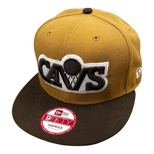 Cappello Berretto Cleveland Cavaliers Marrone Tan Nuova Era 9FIFTY Hardwood Classics SnapBack - Foto 1 di 13