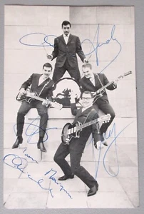 Authographe THE COUSINS - groupe rock Belge - Palettes Records Carte photo - Foto 1 di 2