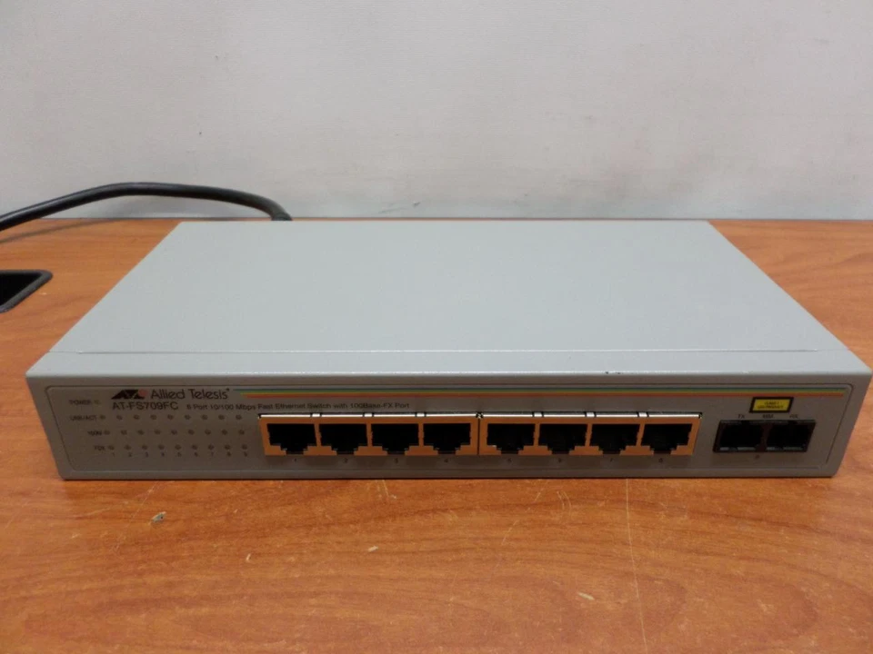 Allied Telesis AT-FS709FC 8-Port 10/100 Mbps Fast Ethernet switch w/ 100Base-FX - Image 1 of 4