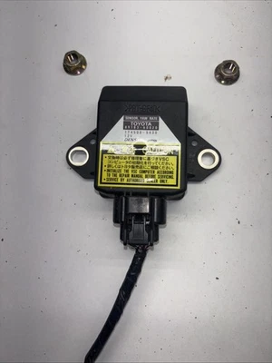 Sensor de velocidad de guiñada genuino Toyota Tacoma Tundra Lexus RX330 RX350 89183-60020 FABRICANTE DE EQUIPOS ORIGINALES Foto 1 de 4