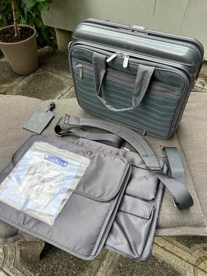 Rimowa Laptop Tasche/Koffer Salsa Deluxe Hybrid Grau Anthrazit - Bild 1 von 4