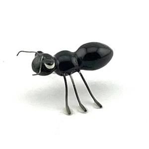 Hagen Renaker Vintage Miniature Retired Figurine Ant - Picture 1 of 5