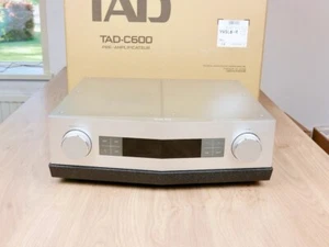 TAD Laboratories C600 Reference highend audio preamplifier - Bild 1 von 3