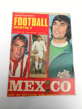 Charles Buchan's Football Monthly No.219 November 1969 Wolves Team Photograph