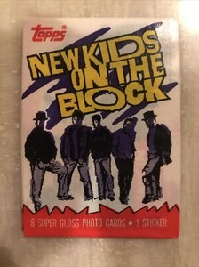 PACK 1989 NEW KIDS ON THE BLOCK TRADING CARDS, 8 PHOTO CARDS And 1 STICKER