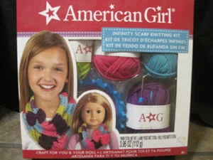 AMERICAN GIRL ~ INFINITY SCHAL STRICKSET ~ FÜR DICH UND DEINE PUPPE!! Neu im Karton - Bild 1 von 3