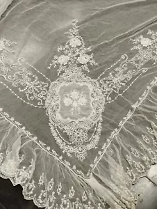 GREAT WEDDING BED COVER. HAND EMBROIDERED ON TULLE. SPAIN. XIX CENTURY - Picture 1 of 1