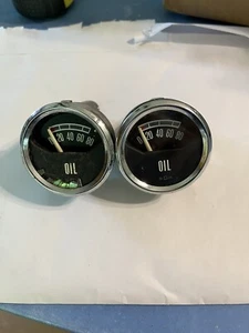 A pair of 52mm 2" Oil Pressure gauges fits Ford Cortina MK2 1600E (Fomoco)  - Bild 1 von 3
