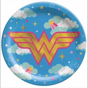 Young DC Wonder Woman Dessert Plates Birthday Party Supplies 8 Per Package - Picture 1 of 1