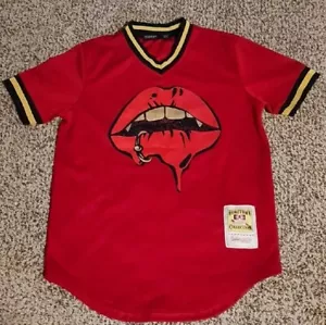Hudson Outerwear Mouth Lips Graphic T-Shirt Size Large Short Sleeve - Picture 1 of 7