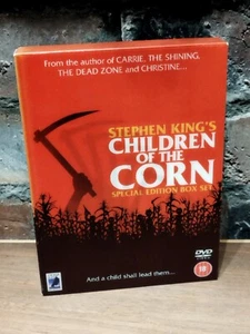 Children Of The Corn - Special Edition Trilogy DVD Boxset Hologram Case - Foto 1 di 3