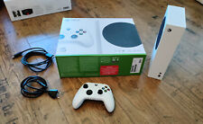 Microsoft Xbox Series S 512GB Spielekonsole - Weiß mit 1 Controller