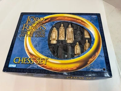 LOTR Lord Of The Rings The Return Of The King - Chess Set 2003 - Image 1 of 4