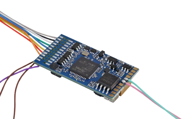 ESU 58210 HO LokSound 5 Fx 8-Pin NEM652 with Loudspeaker - Image 1 of 1