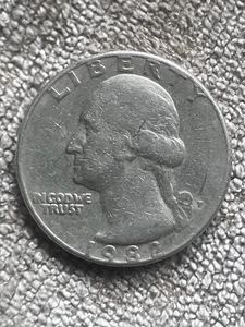 1982 P Quarter Filled "P", 9 Cut Off Multiple Errors- Valuable Collectors Piece! - Picture 1 of 2