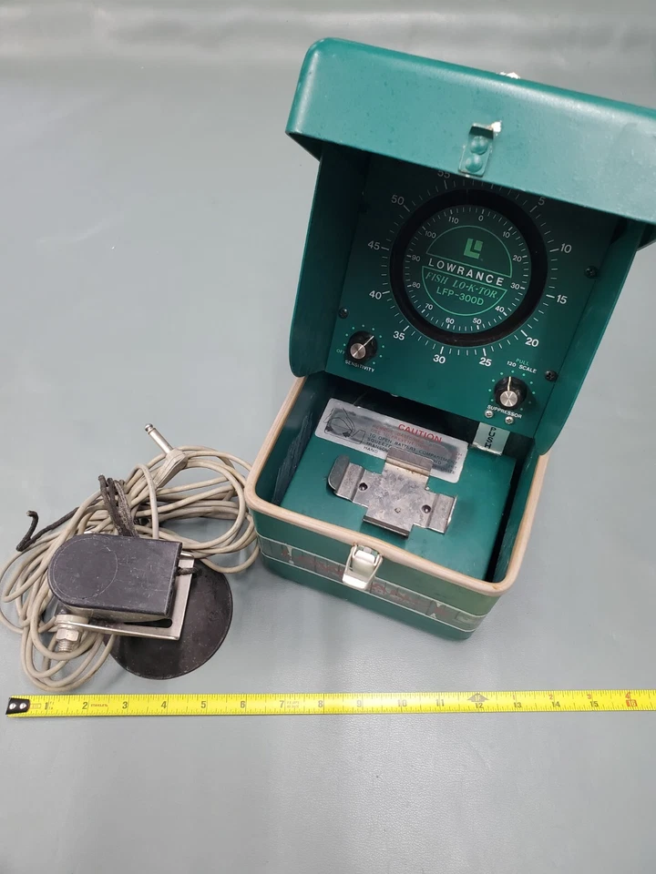 Vintage Lowrance Fish Lo-k-tor LFP-300D Untested Nice Condition - Изображение 1 из 1