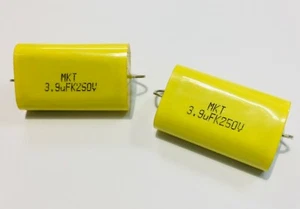 COPPIA CONDENSATORI NON POLARIZZATI  3,9uF 250v  POLIESTERE FILTRI TWEETER - Foto 1 di 1