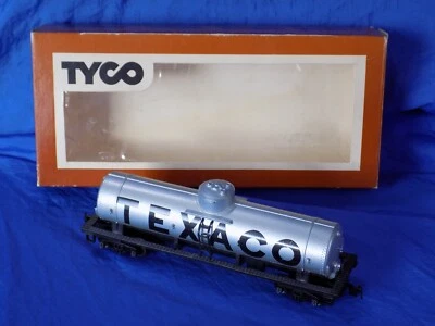 TYCO TEXACO Single Dome TANK CAR w/ Box HO Scale Railroad VTG - Image 1 of 4