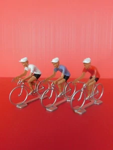 COFALU / LE MONDE CIVIL / LES COURSES CYCLISTES 3 COUREURS CYCLISTES - Imagen 1 de 6