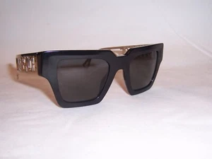 NUEVAS GAFAS DE SOL VERSACE VE 4431 GB1/81 NEGRAS/GRIS POLARIZADAS AUTÉNTICAS 4431 - Imagen 1 de 7