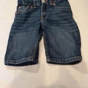 Levi's Boys' 511 Slim Fit Denim Shorts Dark Size 6 Adjustable Waist - Picture 1 of 8