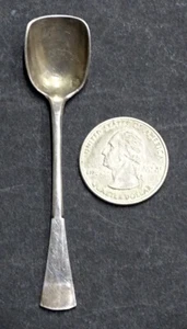 Antique AUSTRO HUNGARIAN 800 Sterling Silver MASTER SALT DISH Cellar Dip Spoon - Picture 1 of 4