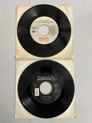 Lot of (2) Lee Ann Womack 45 RPM Records - Image 1 of 2