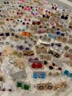 Vente en gros lot de 50 boucles d'oreilles clou neuves vendeur américain