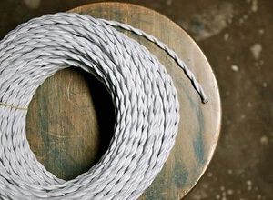 White Cotton Twisted Cloth Wrapped Cord - Vintage Style Lamp Cord Antique Lights - Picture 1 of 8