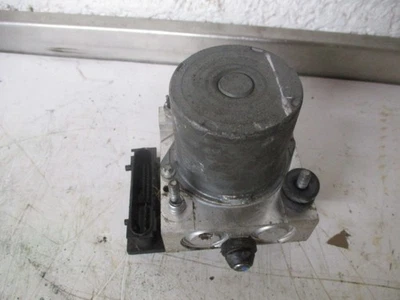 Ford Ranger / mazda b2500 ABS Brake Pump  2006 - 2012 ur61437a0 - Image 1 of 4