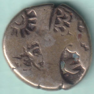 ANCIENT INDIA MAURYAN PUNCHMARK MAGADHA JANAPADA (600BC) RARE SILVER COIN - Picture 1 of 2