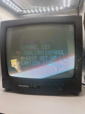Sylvania SRT 2113 13 inch CRT TV Retro Gaming A/V Inputs Tested Works no remote - Image 1 of 4