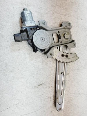 2013 2014 2015 2016 2017 SUBARU CROSSTREK ЗАДНЯЯ ЛЕВАЯ ДВЕРЬ СТЕКЛОПОДЪЕМНИК OEM - Изображение 1 из 4