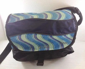 L.L. Bolso Mensajero de Hombro Bandolera Bean Olivia Monograma Negro y Azul Remolinos - Imagen 1 de 7