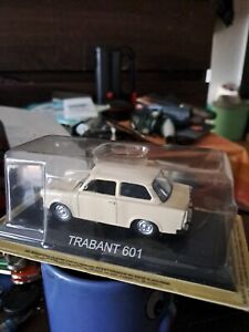 Voiture miniature Trabant 601 1980 Auto Plus Hachette 1/43