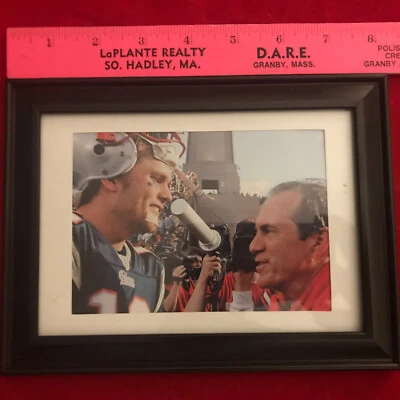 FOTO BRILLANTE 6x8 de Bill Belichick Tom Brady de revista emparejada Foto 1 de 4