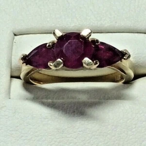 14k Gold Red Tourmaline 3 Stone Ring Round Pear Shape Stone Sz 5.25 14kt Gold - Picture 1 of 10