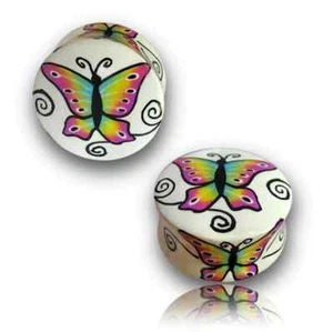 PAR DE TAPONES DE MADERA DE MARIPOSA PINTADOS A MANO TAPONES TALLADOS MEDIDORES TAPONES TÚNELES - Imagen 1 de 1