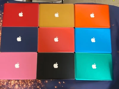 Apple MacBook Pro 13” Dual Core i5 16GB RAM - 1TB HD Os Catalina. DVD Player - Image 1 of 4