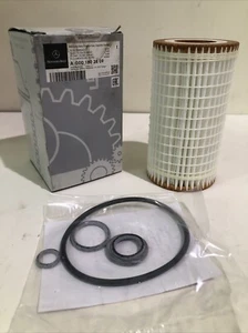 Mercedes Benz Oil Filter OEM A0001802609 Fits  C240 C280 C300 C32 AMG C320 C350 - Picture 1 of 5