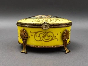 Limoges Style French Antique Hand Painted Porcelain Trinket Dresser Box (Read) - Picture 1 of 11