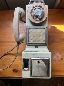 🇺🇸Vintage Automatic Electric Company Rotary 3 Coin Slot Payphone Pay Telephone - Picture 1 of 12