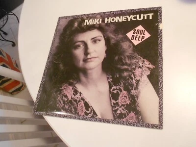 MIKI HONEYCUTT SOUL DEEP 1989 LP ROUNDER 3113. VINYL EXCELLENT - Image 1 of 3
