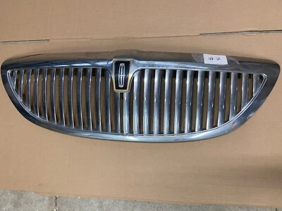 Lincoln Town Car 2003-2011 OEM parrilla cromada con emblema dorado # 7 Foto 1 de 4
