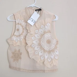 Zara Women Embroidered Rustic Top With Ruffles Cream beige M L NWT 6895/221 - Picture 1 of 6