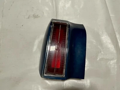 Lámpara de extensión de cuarto de panel de luz trasera Cutlass 76-77 Oldsmobile Hurst Olds Trim Foto 1 de 4