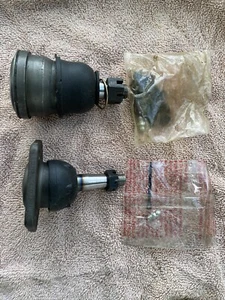 2000 Chevy S10 AC Delco Ball Joints (upper & lower). GM # 88876951 - Picture 1 of 3