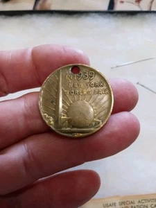 1939 New York World's Fair * George Washington Inauguration Medallion Coin - Picture 1 of 2