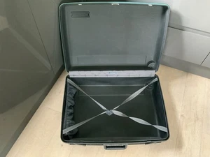 Delsey Hard Shell Suitcase black Vintage wheels - Picture 1 of 9