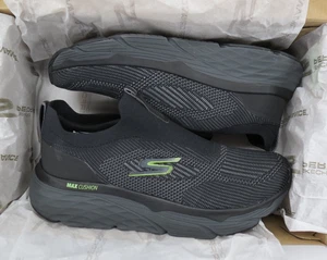 SKECHERS MENS MAX CUSHIONING ELITE- SIZE 10- BLACK- 220061 - NEW IN BOX !! - Picture 1 of 9